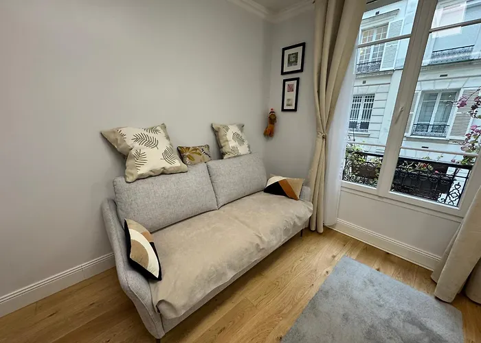 Au Coeur Du Marche Poncelet Et A 2 Pas De L'arc De Triomphe - 6 Personnes Et 1 Bebe, Sdb, 2 Wc Апартаменты Париж